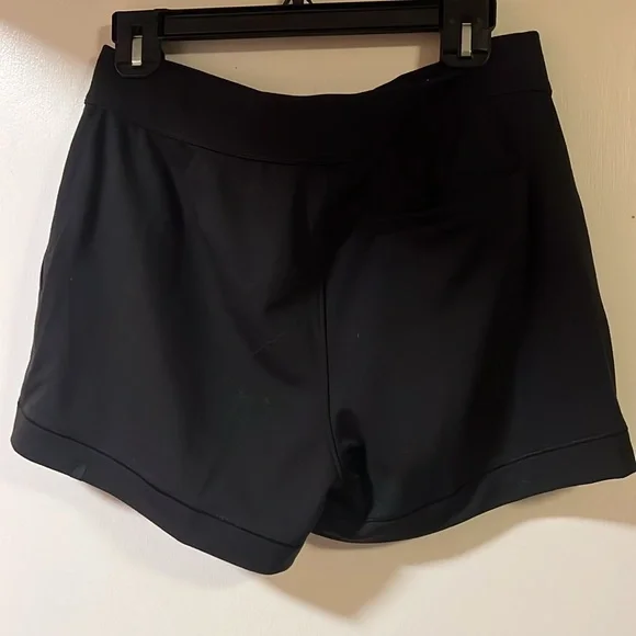 Lululemon shorts - Picture 2 of 2